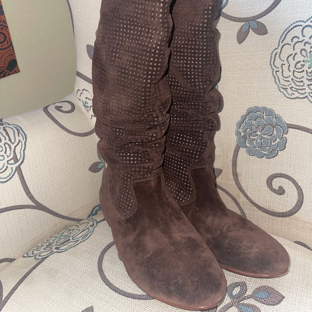 Ugg Abilene brown leather slouch boots 9.5